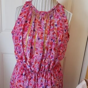 Tahari flowery dress. Built in Necklace, sz 14